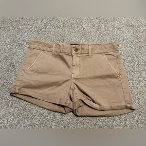 American Eagle Women's Tan Shorts